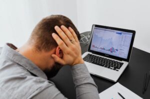 چرا سایتم فروش نداره؟